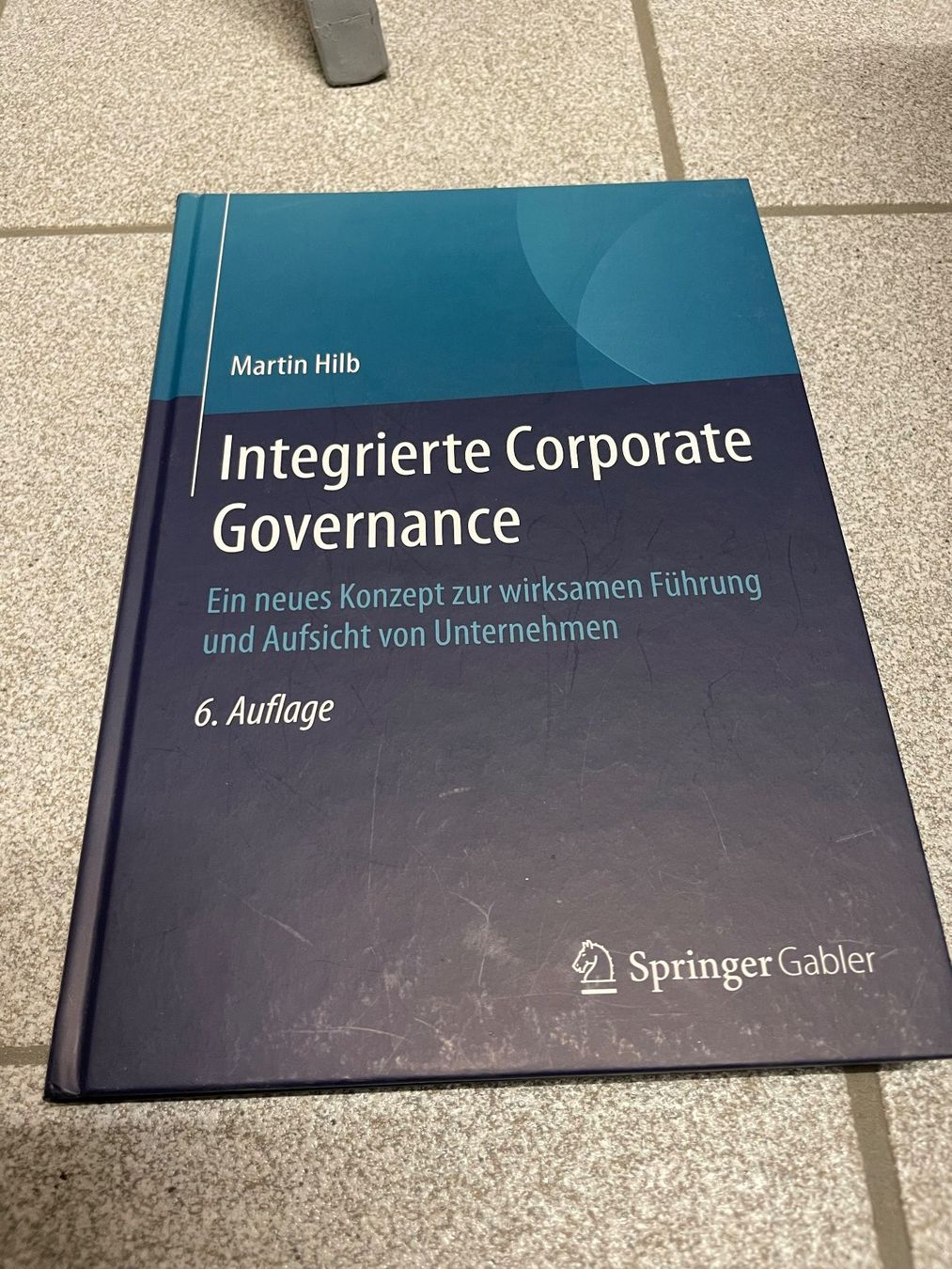 Libri: Integrierte Corporate Governance: Ein neues Konzept.... – Usato da Eschen venduto da books_and_more