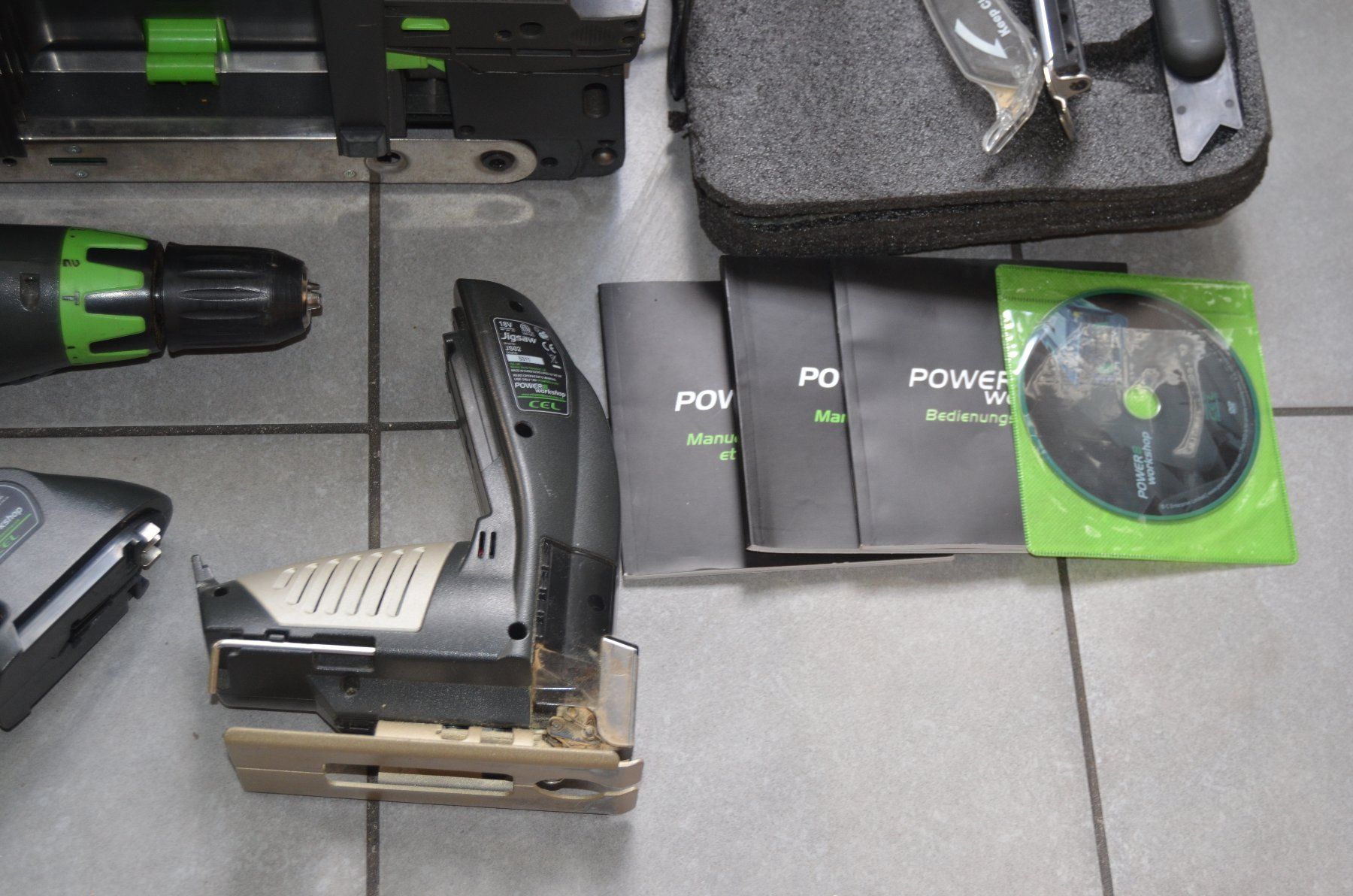 Tutti gli attrezzi: CEL Power 8 Workshop  Werkzeugkasten / boîte à outils – Difettoso da Collonges venduto da arashee 4