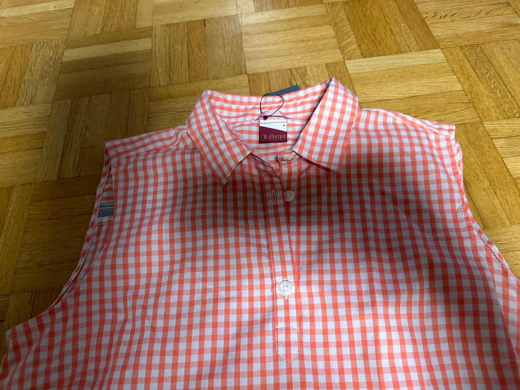 Sherpa Camicette: Sherpa Padmini Damen Bluse Kurzarm, S – Nuovo e nell'imballaggio originale da Neuchatel venduto da feta_ze 2
