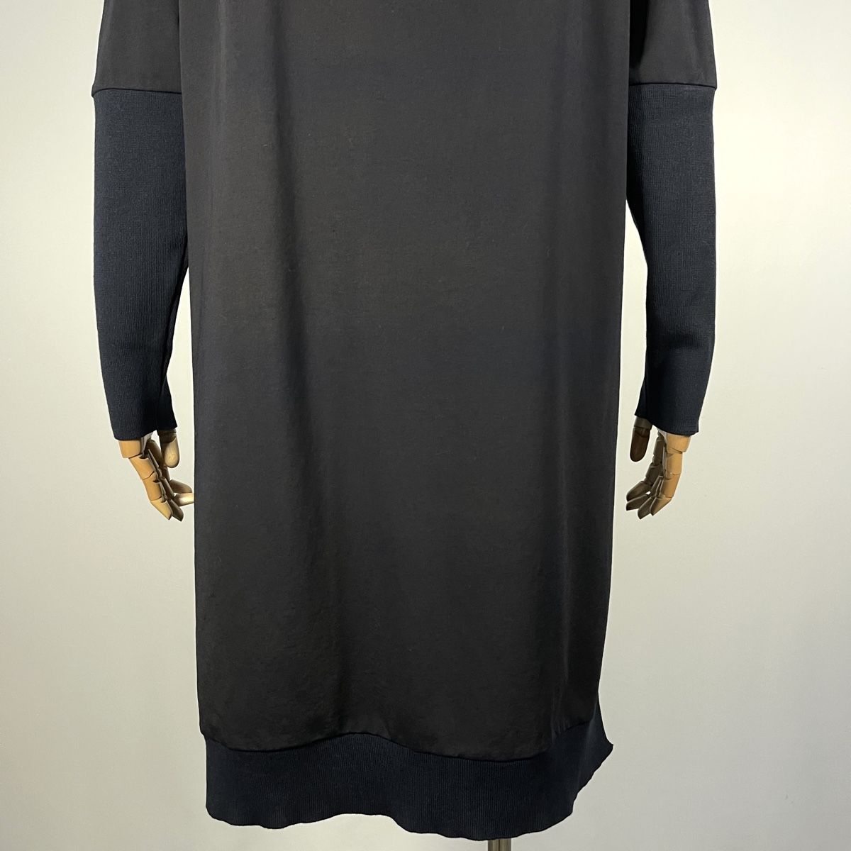 Cappotti: MERCI New Light Coat – Nuovo e nell'imballaggio originale da Emmen venduto da Avviivva_Com2023 4