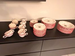 Geschirrset mit Blumenmuster Keramik gebraucht guter Zustand