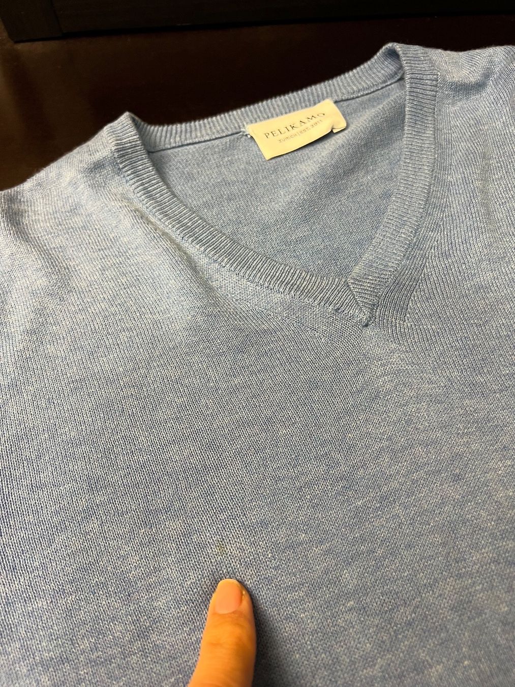 Pelikamo Maglioni & Felpe: PELIKAMO V-Pullover aus Baumwolle 🩵 – Usato da Zürich venduto da ClosetQueen 7