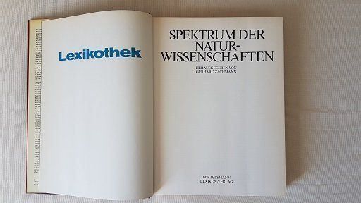 Libri: 2 Bücher Bertelsmann-Lexikothek – Usato da Giswil venduto da online-Brockenhaus 1