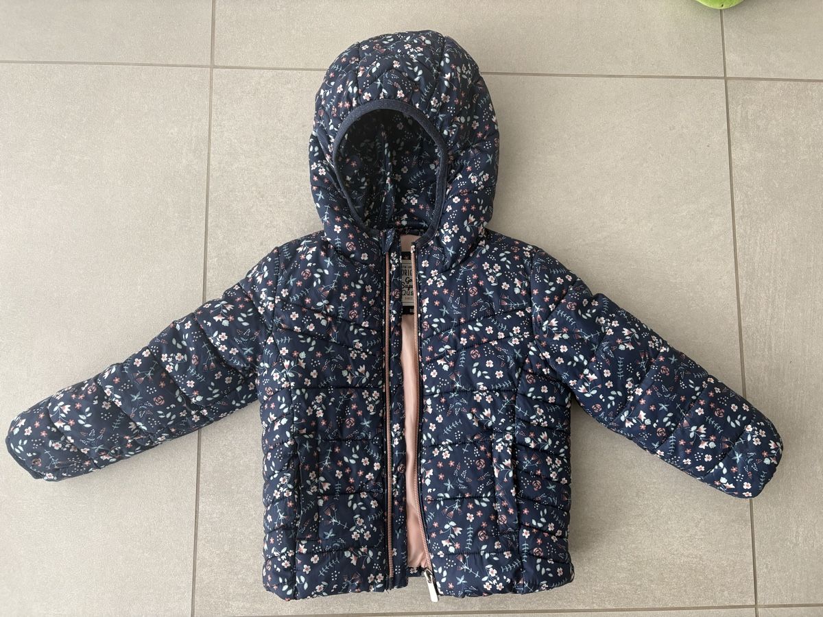 C&A Giacche & Cappotti: C&A Mädchen Jacke, Gr.98 – Usato da Lüterkofen venduto da a_n_qcc6