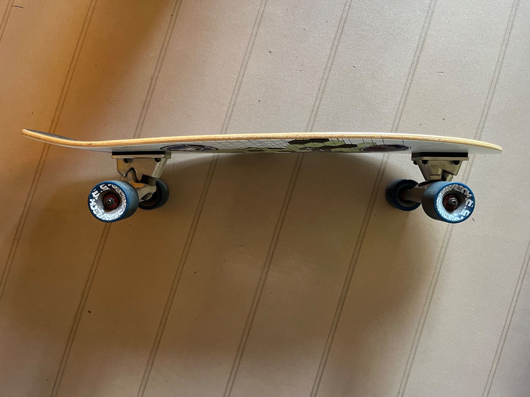 Skateboards: Surf Skate Skateboard – Nuovo (secondo la descrizione) da Zürich venduto da ket_xgs8 3