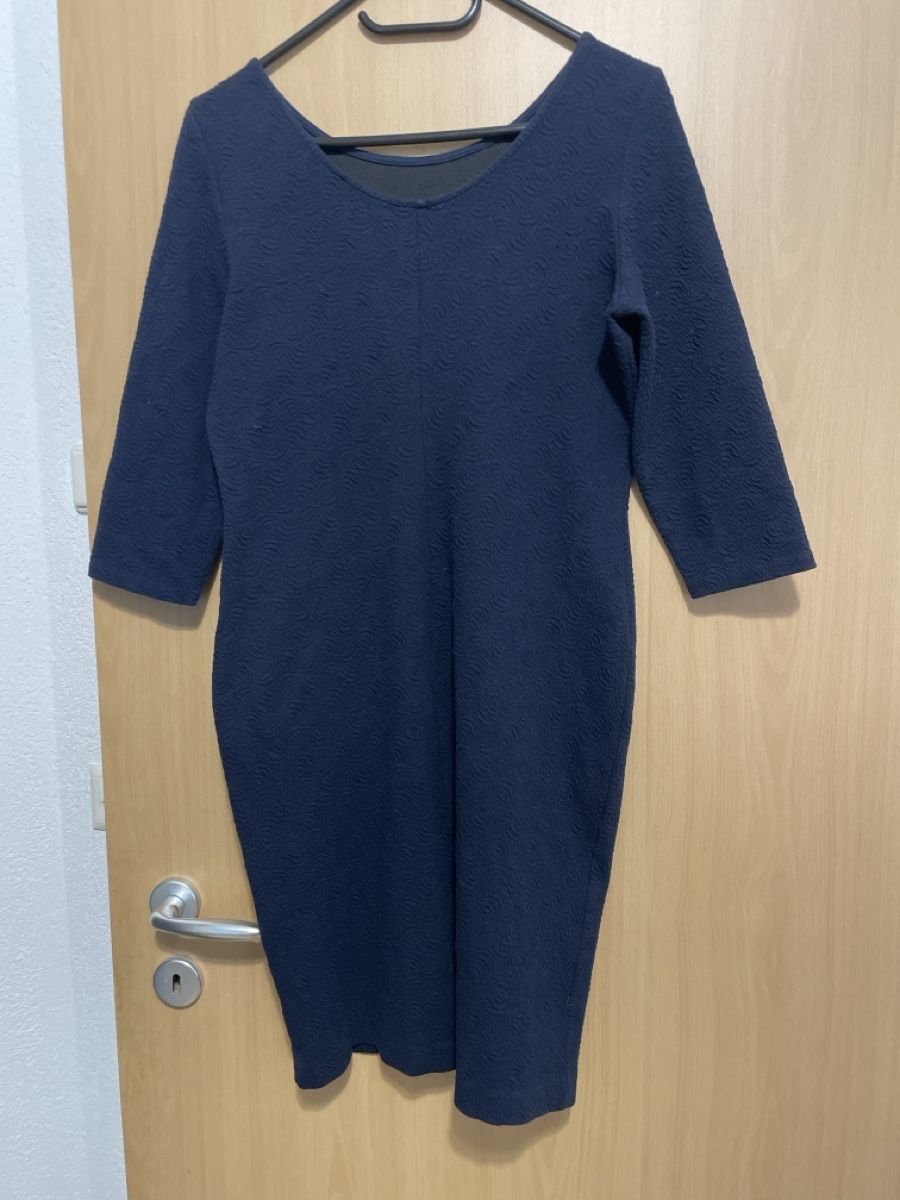 Esprit Vestiti: Esprit Kleid dunkelblau mit Muster Gr XL – Usato da Illnau venduto da cla_jqf8 1
