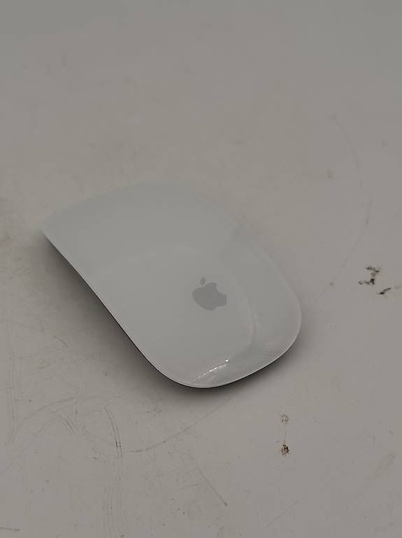 Apple Maus: Magic Mouse 2 Apple – Neu (gemäss Beschreibung) aus Basel von MeSellstuf 2