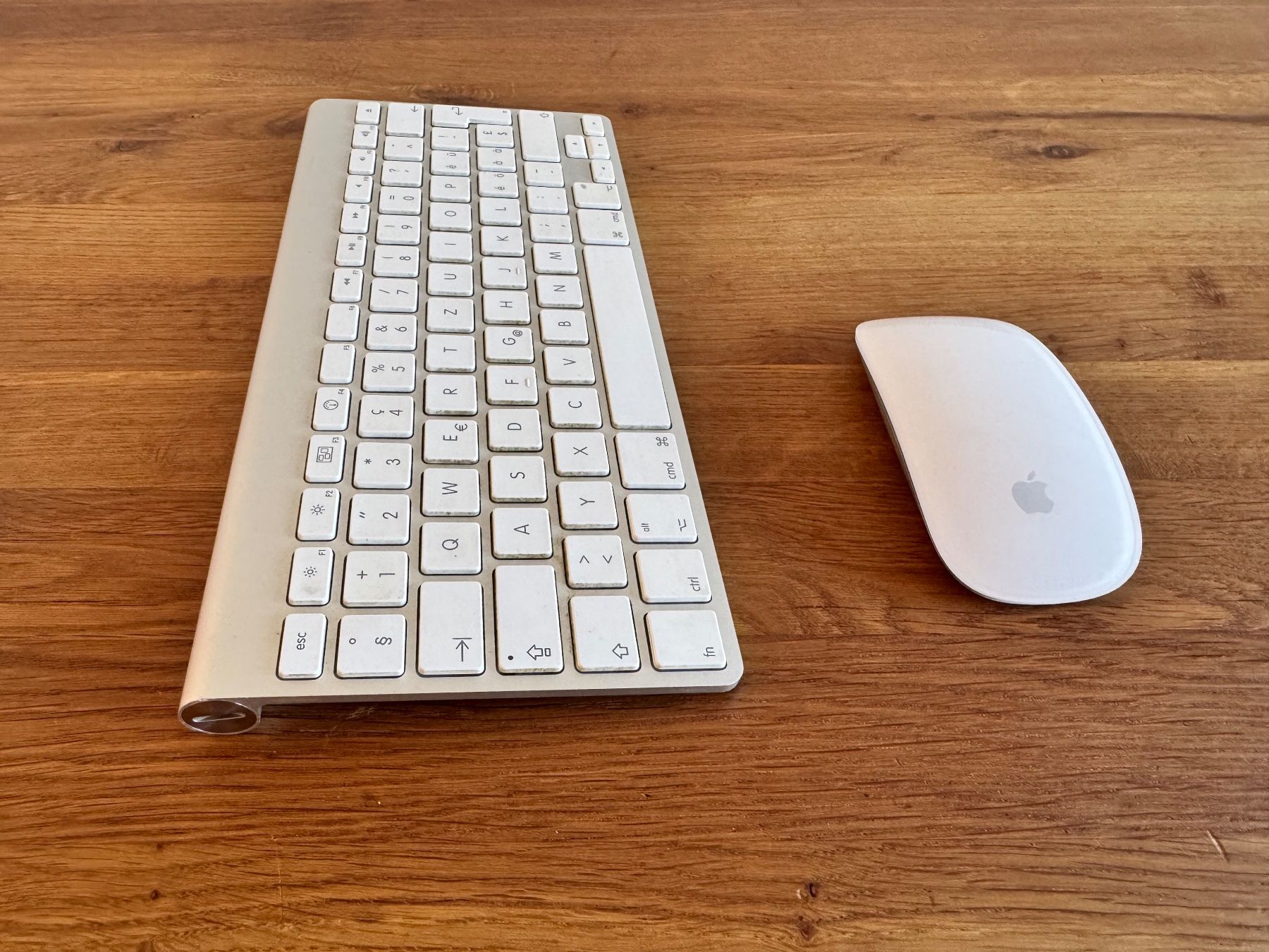Apple Tastiere: Apple Magic Mouse & Tastatur – Usato da Frauenfeld venduto da lona05 1
