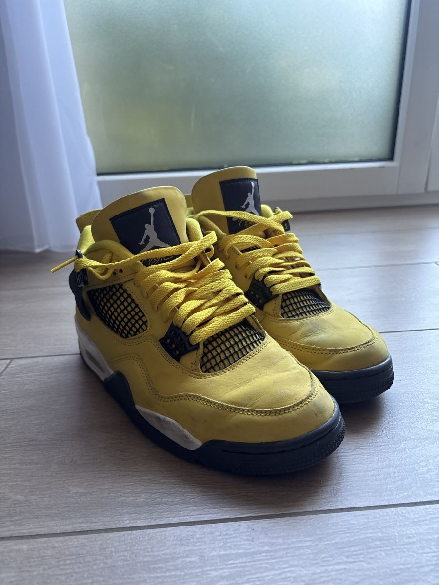 Scarpe da uomo: Air Jordan 4 Thunders – Usato da Zug venduto da jul_c5pf 2