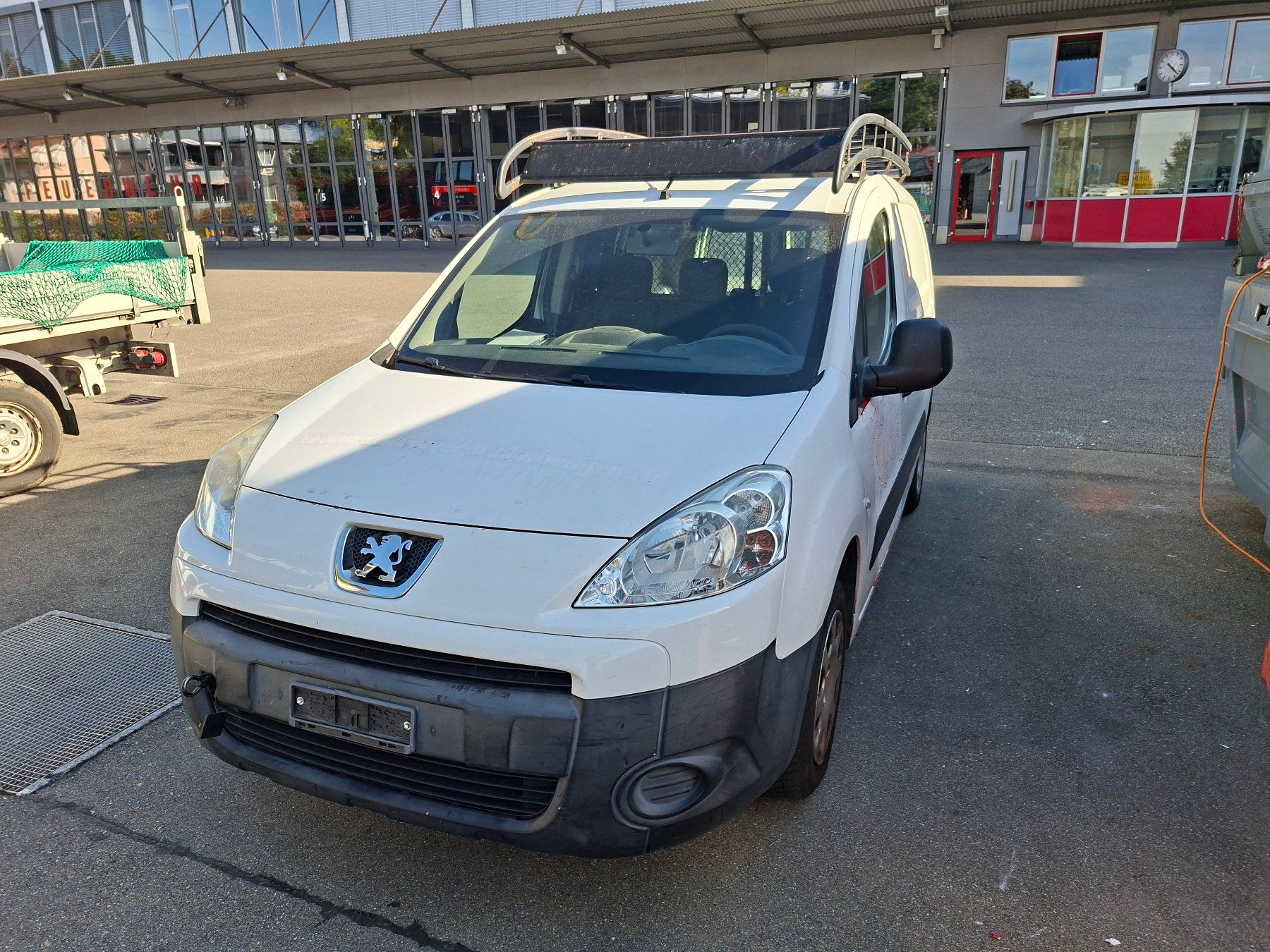 Peugeot Nutzfahrzeuge: Peugeot Partner HDi 90FAP – Gebraucht aus Goldach von cubestore 1