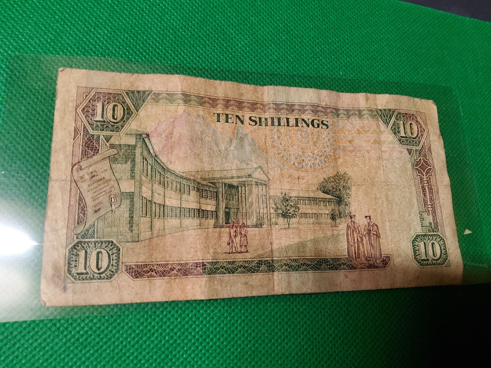 Banconote: Banknote Kenya 1990 – Usato da Herisau venduto da Nluanalucas 1