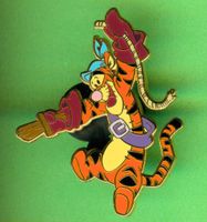 DISNEY   Tigger  Pirat