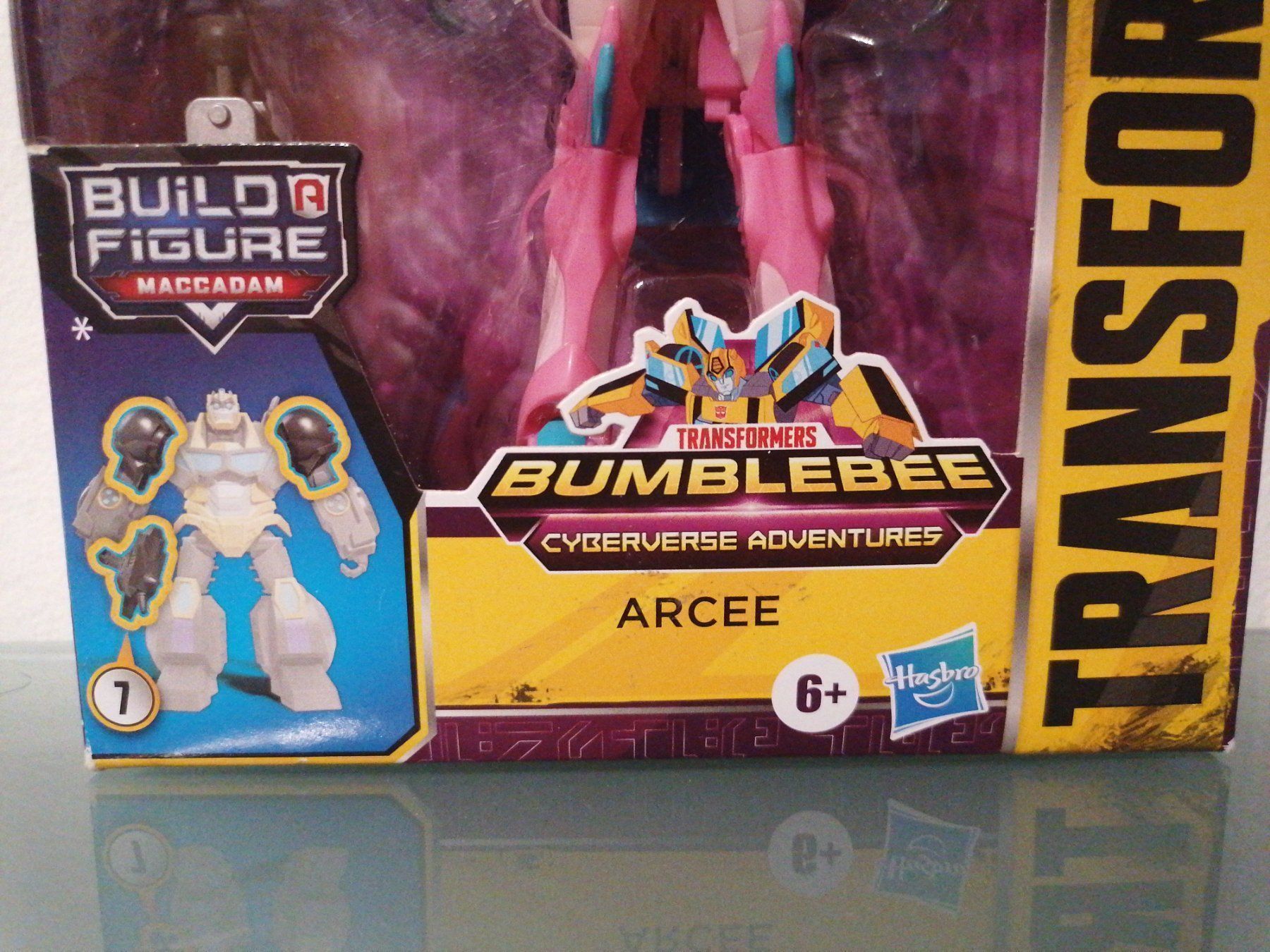 Hasbro Spielzeuge: Hasbro Transformers Bumblebee Cyberverse NP: CHF 37.- – Neu und originalverpackt aus Bäch SZ von Swissy46 2
