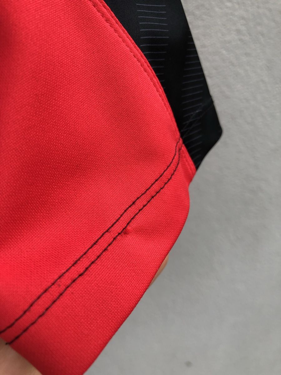 Pearl Izumi Canottiere & Pantaloni: Pearl Izumi Cycling Jersey – Usato da Fribourg venduto da ann_l9b7 8