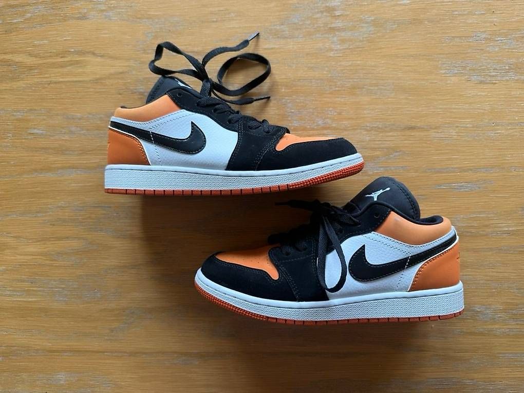 Scarpe da uomo: Nike Jordan Low - taille 38 – Usato da Versoix venduto da Van75