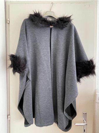 Poncho printemps-automne Taille 42/XL
