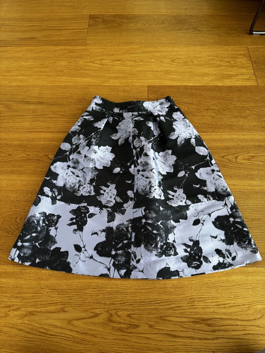 Max Mara Jupes: Max&Co Rock Gr. S – D'occasion à Killwangen par was.sharp 1