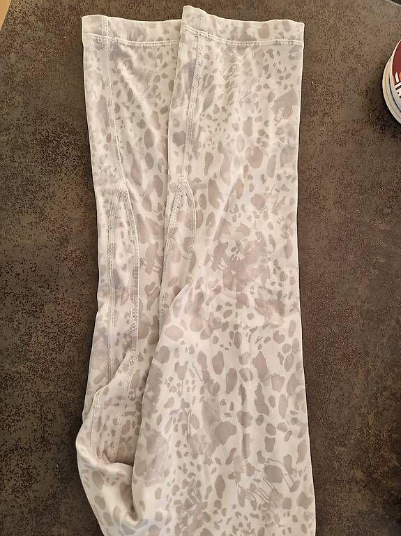 Leggings: Lululemon leggings size 8 – Usato da Herrliberg venduto da HaC406 2