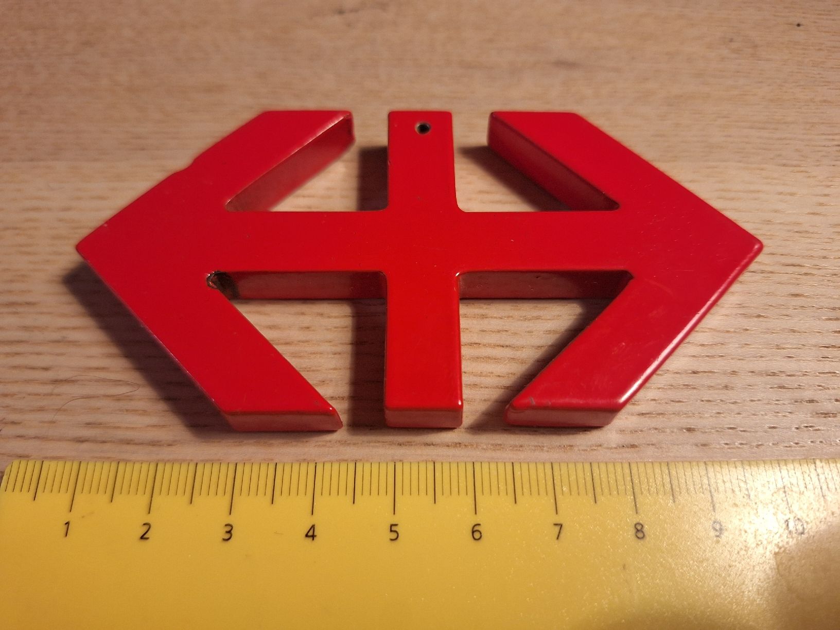 SBB/CFF/FFS Modellini di ferrovie: SBB Doppelpfeil Metall schwer Logo – Usato da Schaffhausen venduto da RicardoSchaffhausen