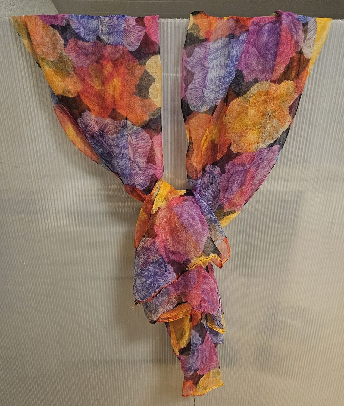 Foulard & Sciarpe: Seidenschal - Spendenaktion – Usato da Unterkulm venduto da Beljasch 1