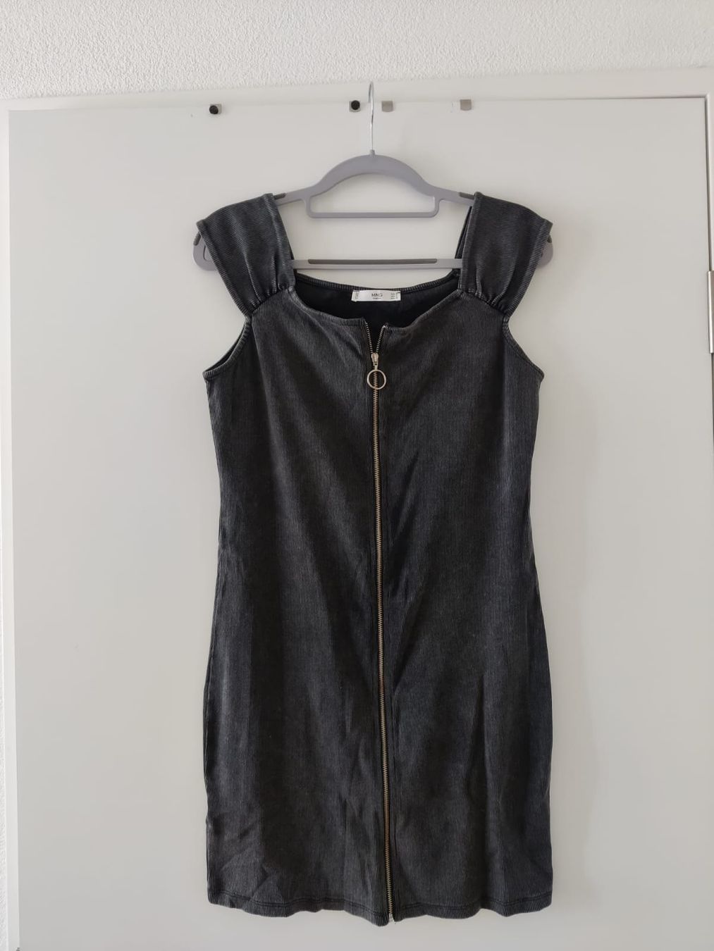 Mango Vestiti: Mango Casual Mini Kleid M – Usato da Schönenwerd venduto da sal_75dx