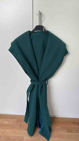 Damen Cape aus Wolle in Grün wie neu