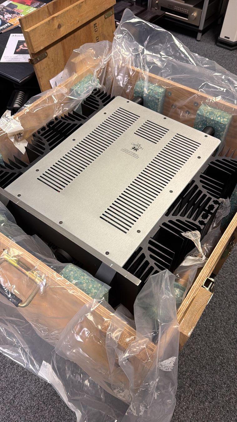 Amplificatori: Gryphon Reference One Monoblock Endstufen 300 Watt Class A – Usato da Horgen venduto da Auction-Kings 2