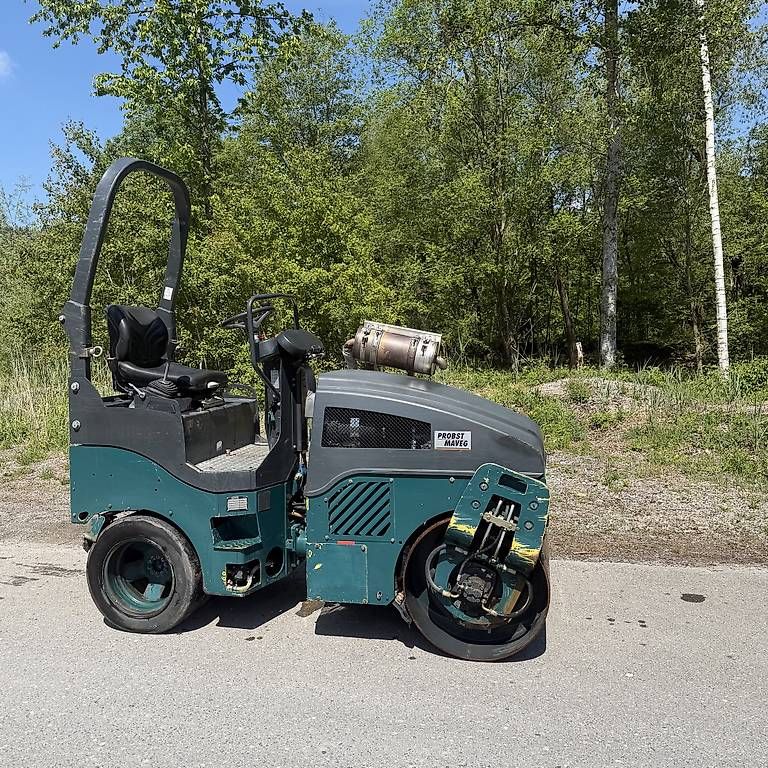 Bomag Tutte le macchine: Bomag Kombiwalze 2.6T – Usato da Menziken venduto da Tairi10 1