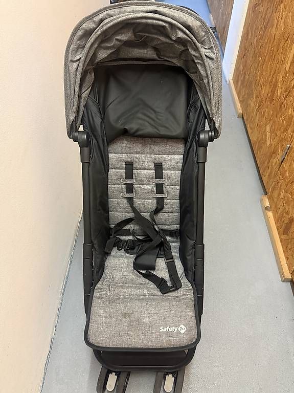 Carrozzine: Passeggino da viaggio – Usato da Locarno venduto da cve_k9h2 2