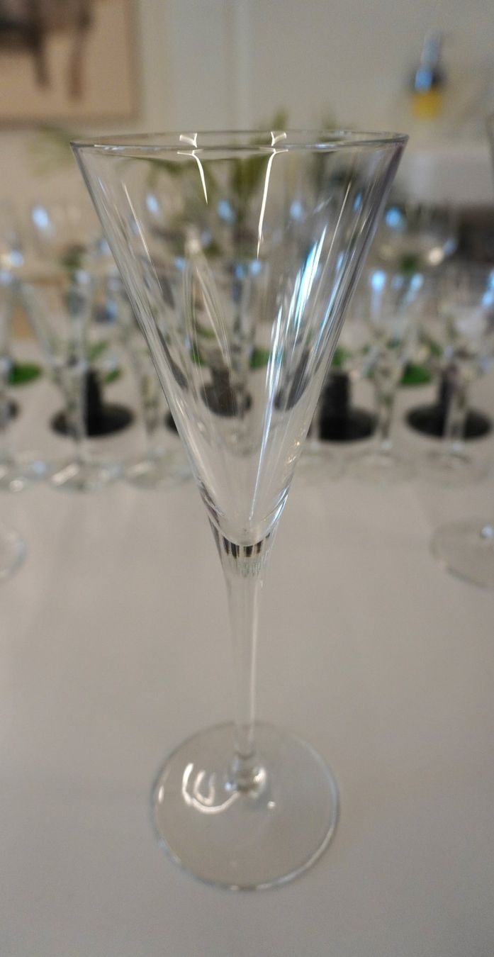 Ikea Gläser: Cocktailglas Ikea Svalka (FM01) – Gebraucht aus Basel von B.W.B. 2