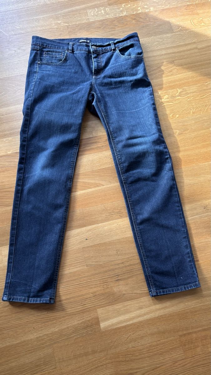 Angels Jeans: Jeans Angels, Gr. 42 – Usato da Basel venduto da Defne