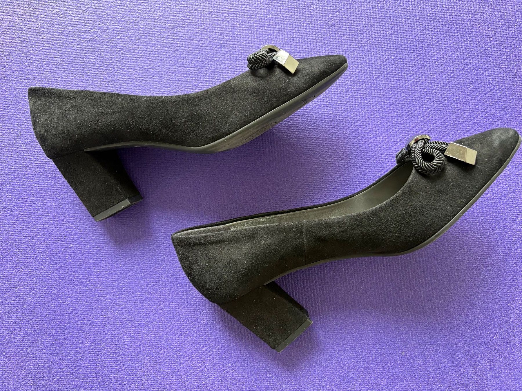 Kaiser Damenschuhe: Pumps von Peter Kaiser - Wildleder - schwarz - Grösse 5 – Gebraucht aus Oberwil BL von nefret01 2