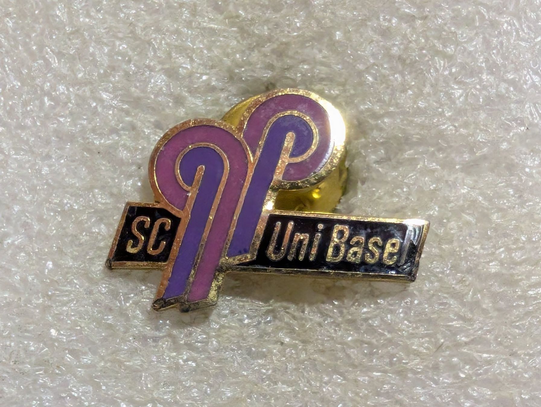 Placchette & Badge: Ansteckpin 207: SC Uni Basel – Usato da Oppligen venduto da Pin-Fall-Shop
