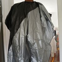 Friseurumhang 2 stük kostet  5fr