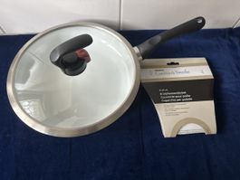 Neuere Bratpfanne mit Deckel, Durchmesser 28 cm, Küche top!