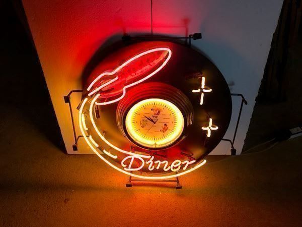 Foto & Immagini: Diner Neon Bild – Usato da Konolfingen venduto da Smond