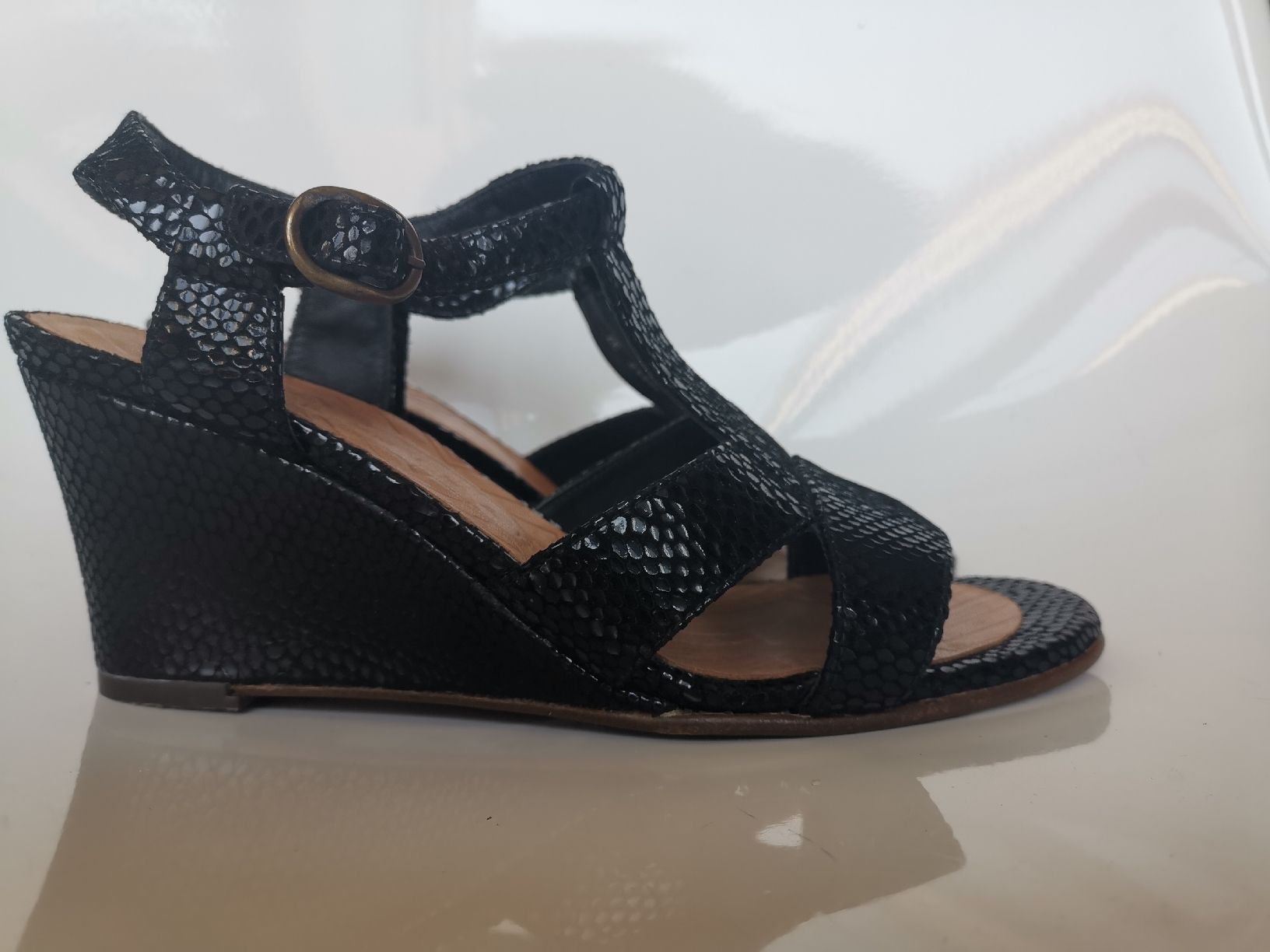 Chie Mihara Chaussures femmes: Chie Mihara Keilsandale  – D'occasion à Uerikon par pink_flamingo 3