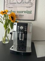 Kaffeevollautomat DeLonghi Magnifica S