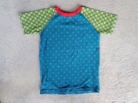 Buntes T-Shirt 134