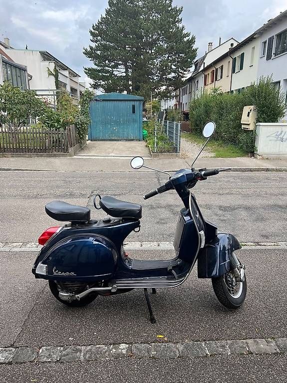 Tutti i ricambio per moto: Piaggio Vespa Sattel / Solositze / Einzelsitze – Usato da Lutzenberg venduto da mc_aluette 1