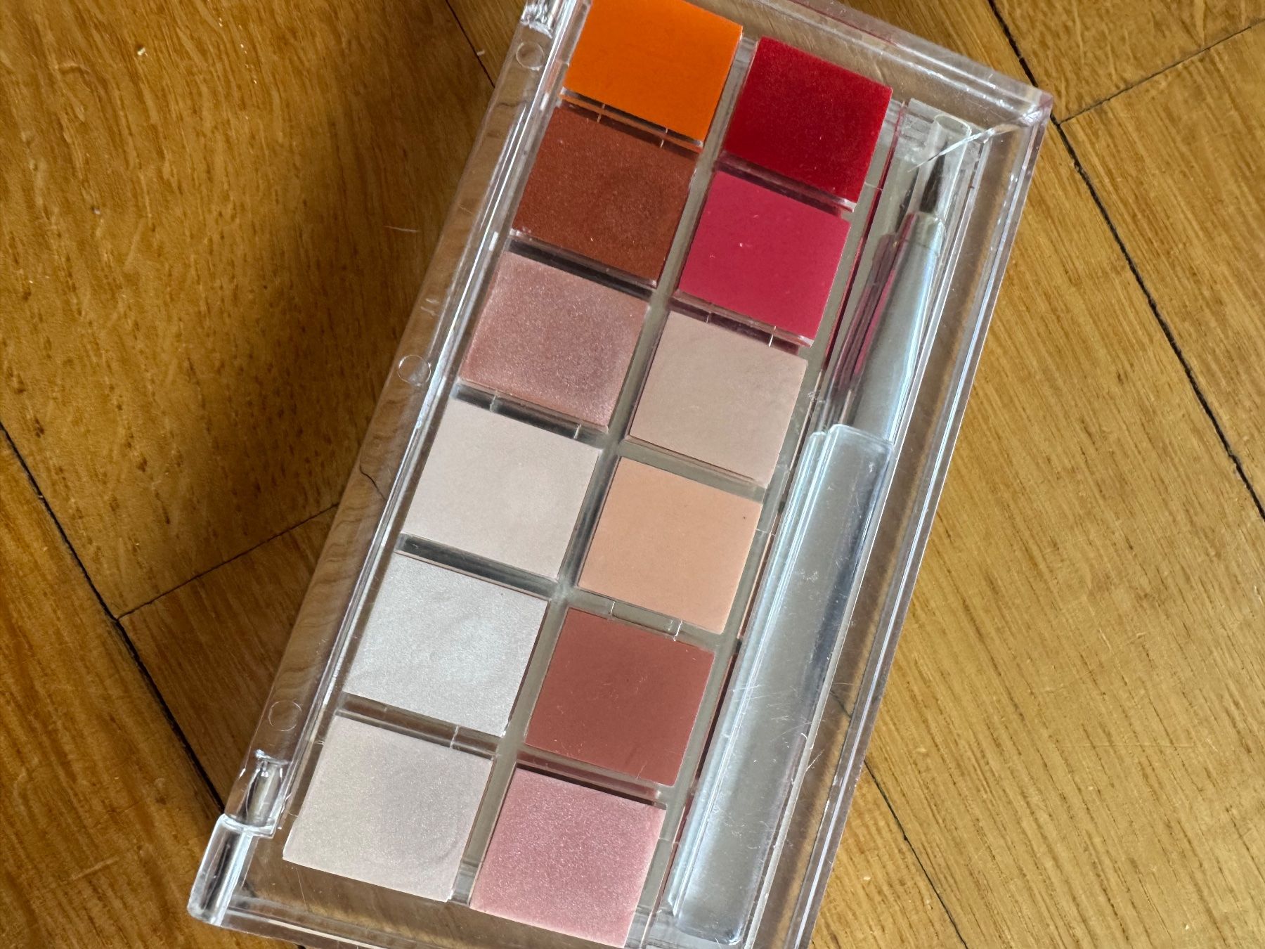 Make-up: Lippenstift Palette mit Pinsel – Gebraucht aus Schöfflisdorf von sonjastarfish 1