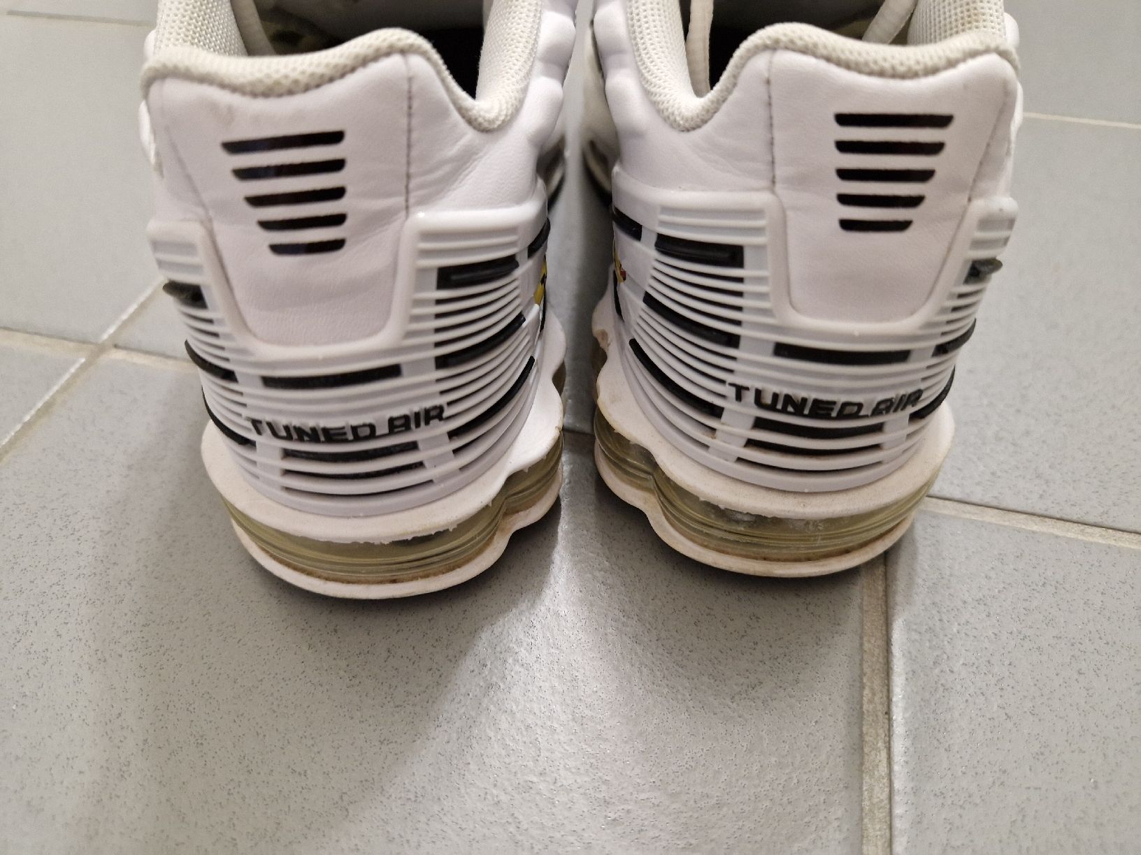 Nike Schuhe für Jungen: Nike TN Grösse 36 – Gebraucht aus Winterthur von Pumba_8400 2