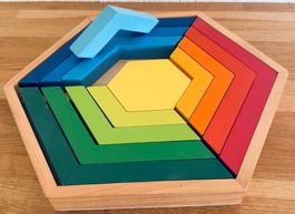 Puzzle - Hexagonal Steckpuzzle Holz Regenbogen Grimms