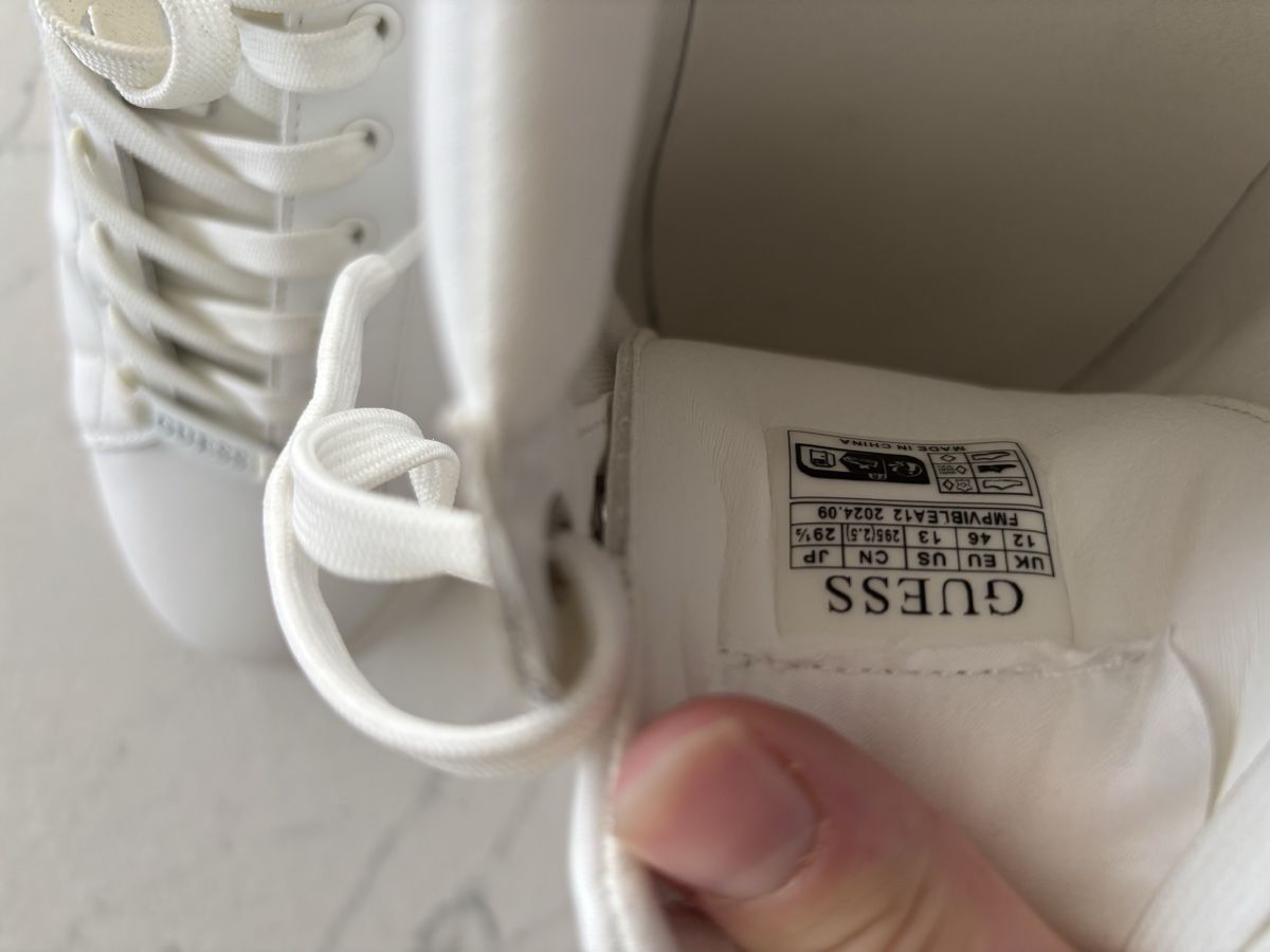 Guess Scarpe da uomo: Guess Sneakers Gr. 46 Herren – Nuovo (secondo la descrizione) da Lömmenschwil venduto da pv_cr 4