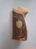 Nussbaum Griffschalen für die Sig P210
