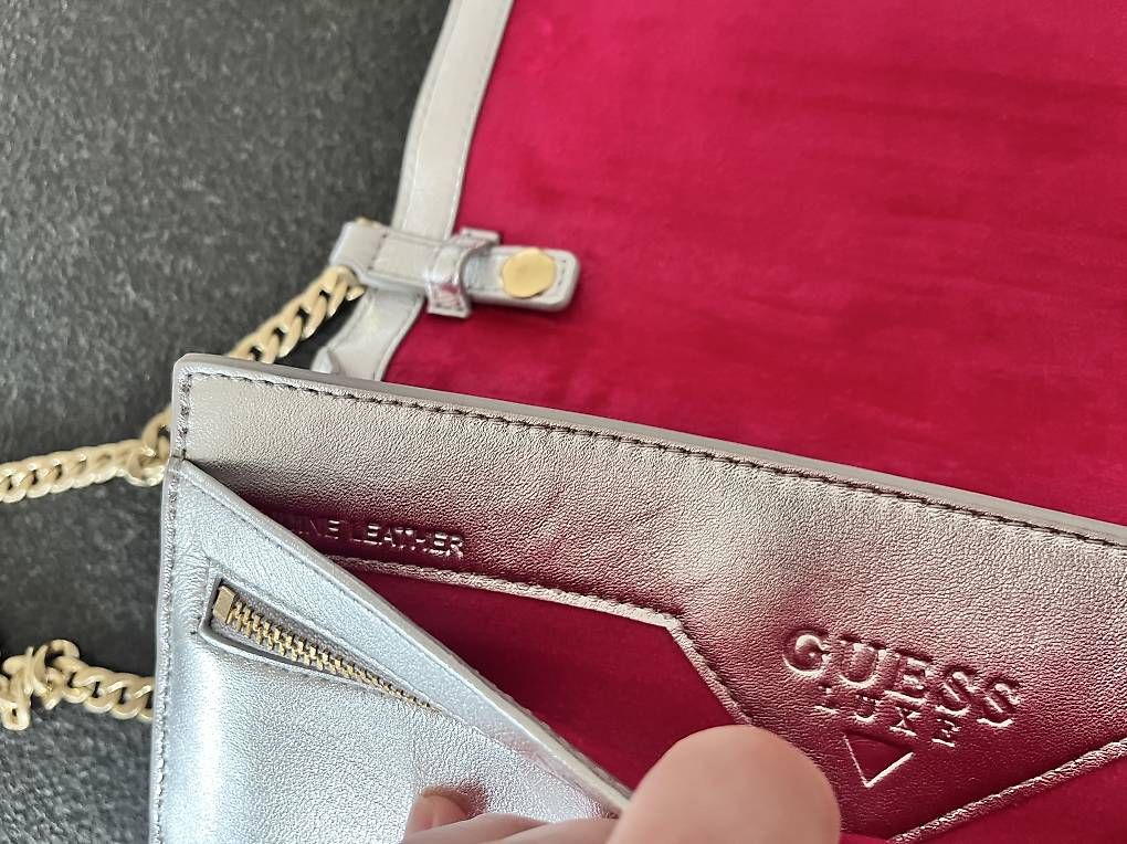 Guess Borse da donna: Guess Luxe Lederhandtasche – Usato da Hohenrain venduto da Manuelch01 4
