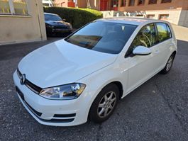 VW Golf VII 1.4 TSI BlueMotion – 8-fach bereift- 97,350Km.