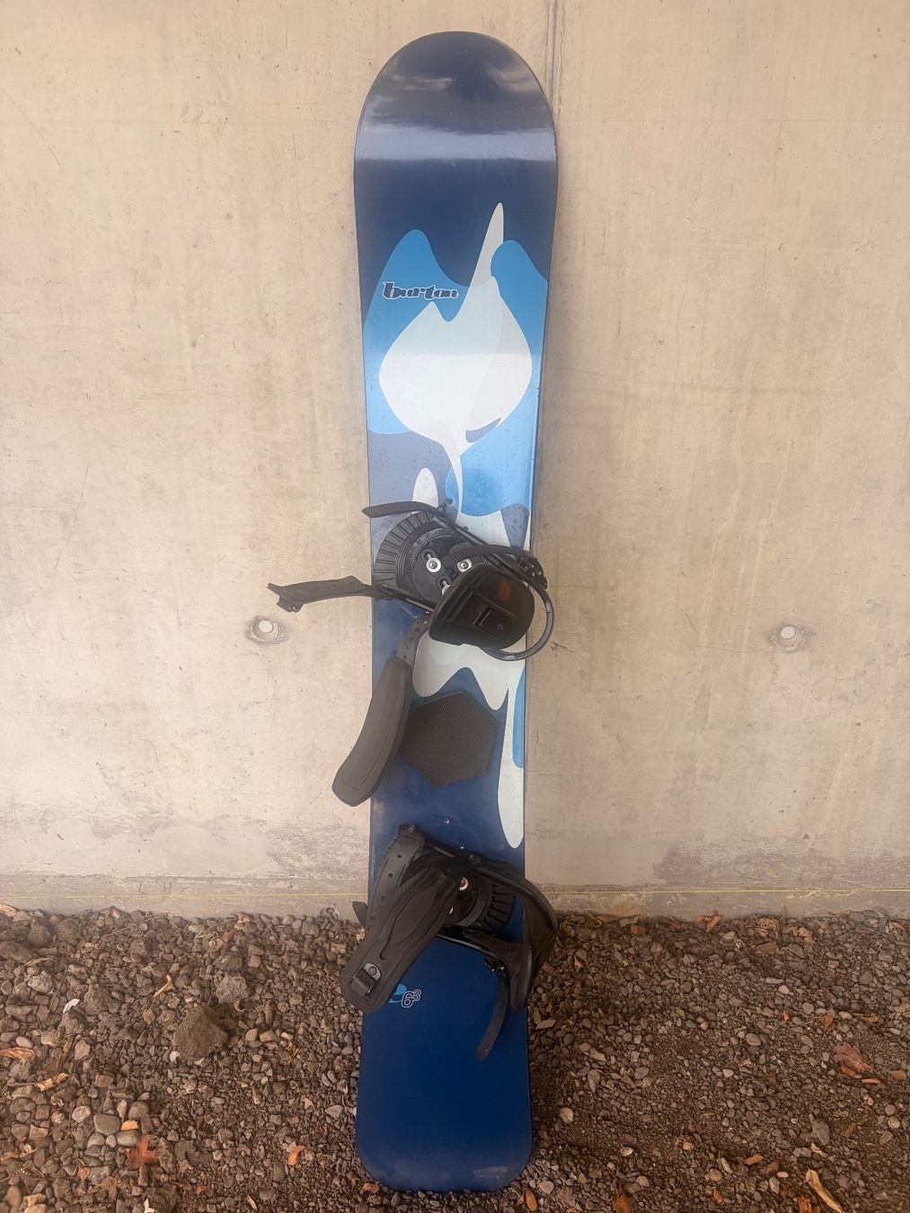 Burton Boards: Snowboard Burton e63 mit Bindung blau gebraucht – D'occasion à Hägendorf par Kristian2005