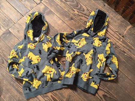 2 Kinder Kapuzenpullover Pokemon Pikachu