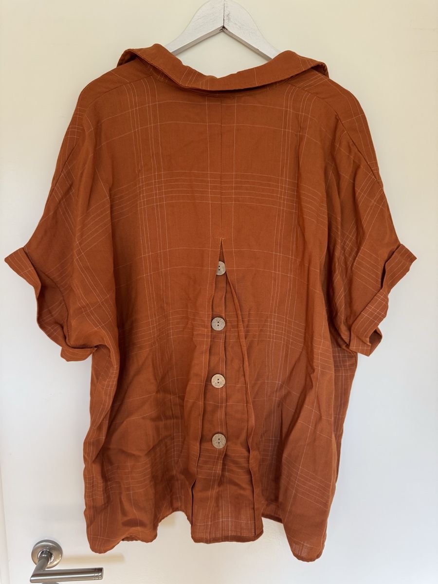 Ulla Popken Camicette: Bluse Ulla Popken kariert orange Grösse 50/52 – Usato da Turbenthal venduto da elizameise 1